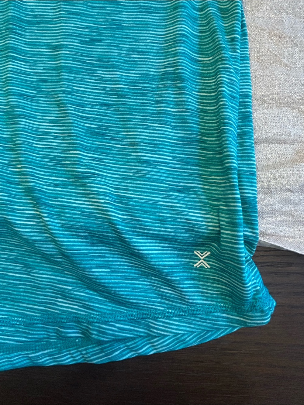Xersion Essential Performance Tee Bundle 2 Medium Blue & Teal Shirts - Picture 6 of 8